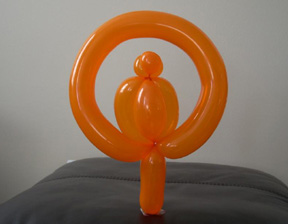 Parrot Balloon Twisting